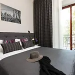 Deribas Hotel