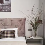 Deribas Hotel