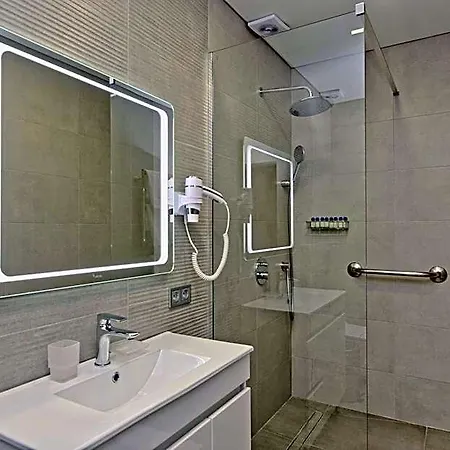 Hotel Deribas 3*