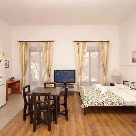 Deribas Hotel 3*