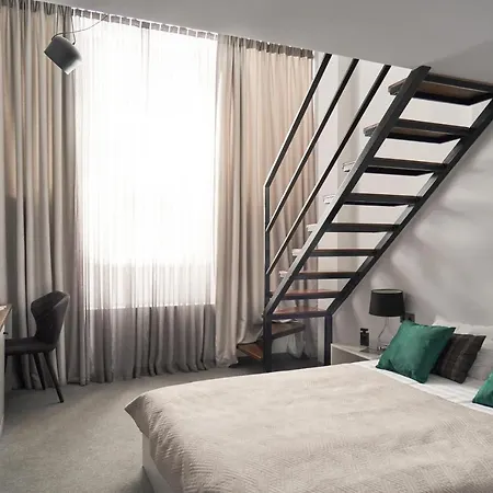 Deribas Hotel 3*