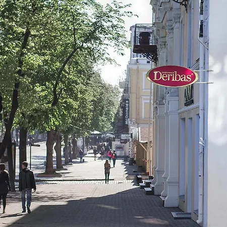 Deribas Hotel 3*